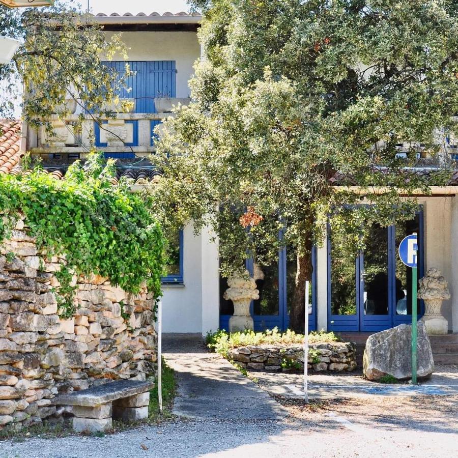 Domaine Du Berange Hotel Saint-Geniès-des-Mourgues Exterior foto